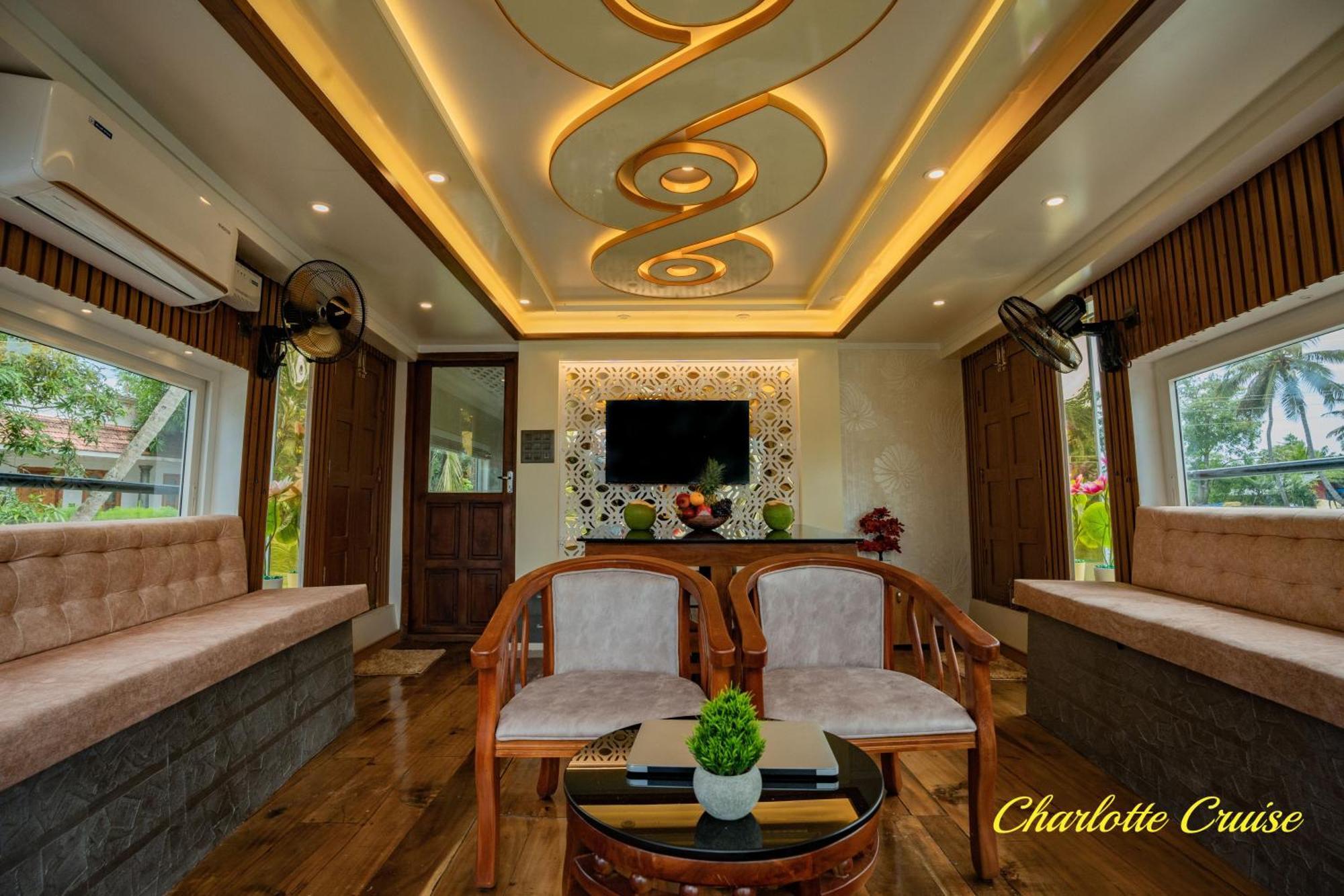 Charlotte Cruise House Boat Hotel Alappuzha Ngoại thất bức ảnh